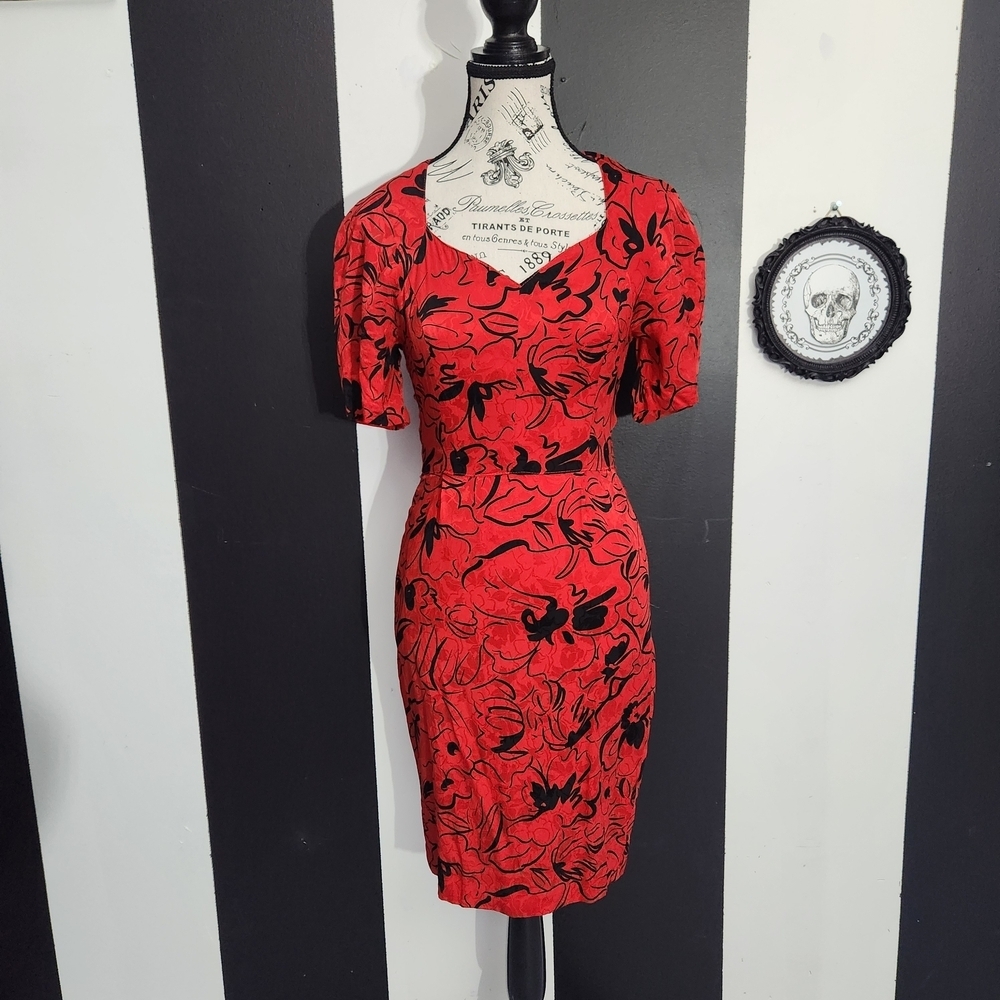 Vintage Scarlet and Ebony Patterned Midi Dress - Picture 2 of 5